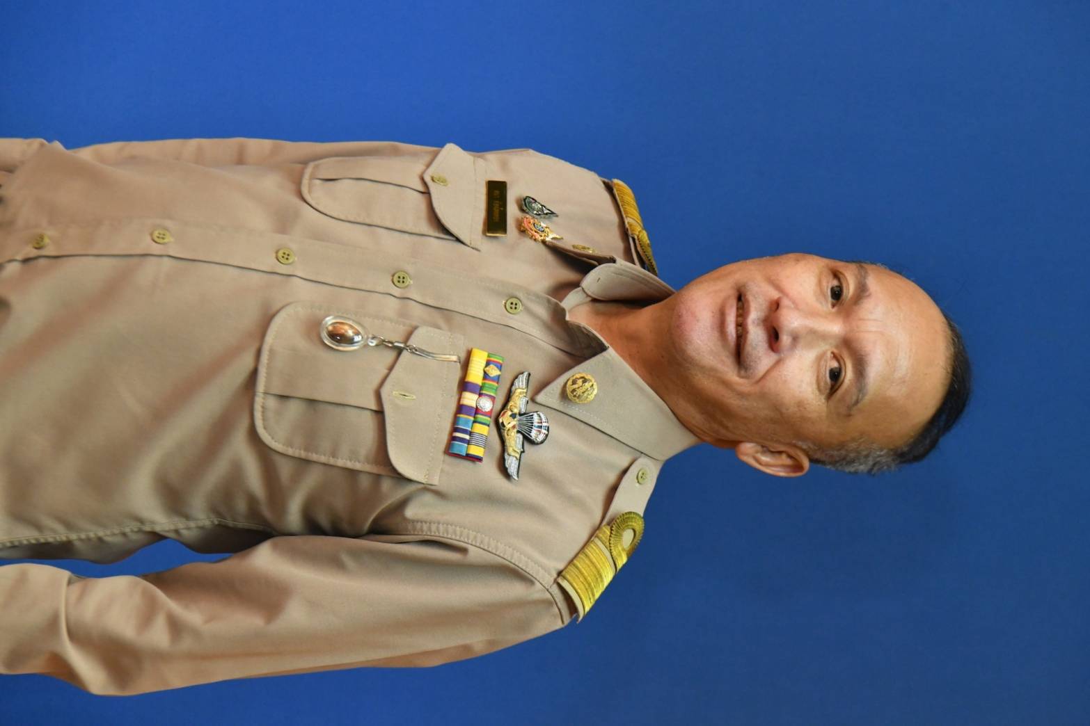 นายทนา ต้องโพนทอง